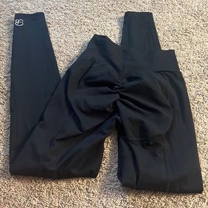 Bombshell sports wear leggings